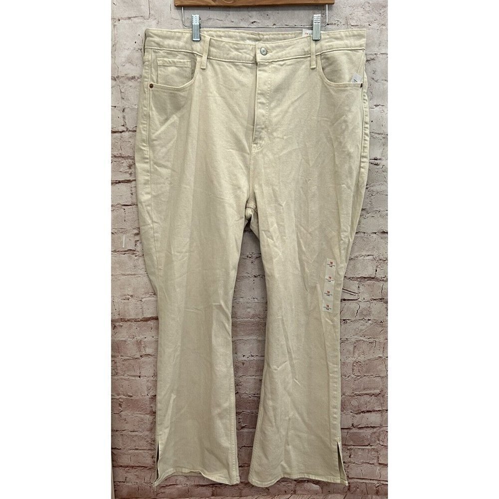 OLD NAVY Jeans Womens 18 Ecru OFF WHITE HIGHER HIGH-RISE FLARE SIDE SPLIT Ankle